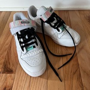 Adidas I love dance sneakers‎